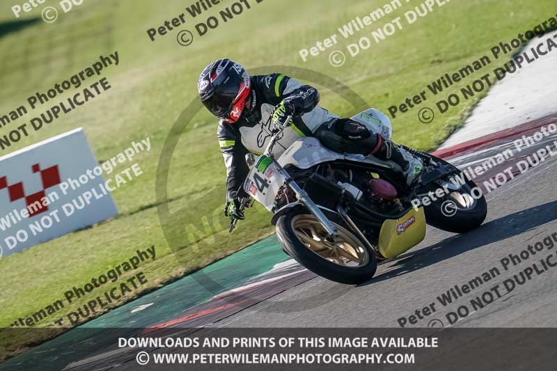 donington no limits trackday;donington park photographs;donington trackday photographs;no limits trackdays;peter wileman photography;trackday digital images;trackday photos